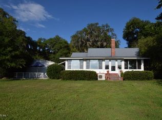 803 Lemon Ave, Crescent City, FL 32112