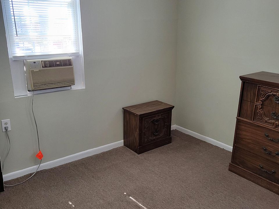 1st image of 141 N Carrollton Ave #2E