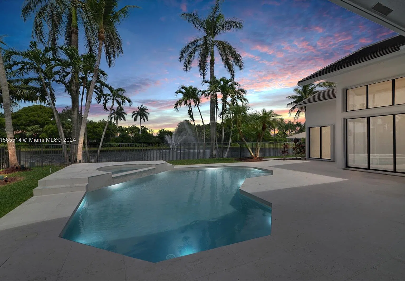 5 bed, 3700 sqft, $13,000 — Photo 1