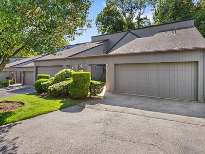 133 Stone Oaks Drive, Hartsdale, NY, 10530