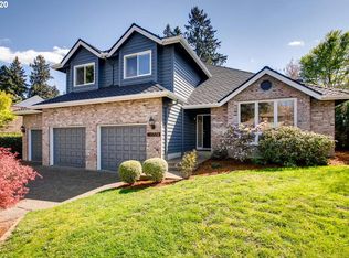 13760 SW Hiteon Dr, Beaverton, OR 97008