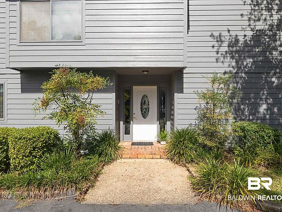 3rd image of 103 Milburn Cir #21