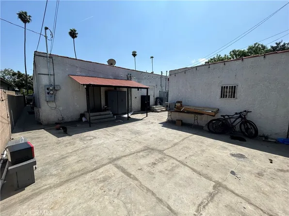 441 W 69th St, Los Angeles, CA 90003