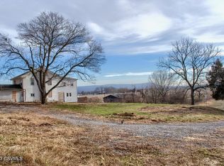 456 State School Rd, Selinsgrove, PA 17870