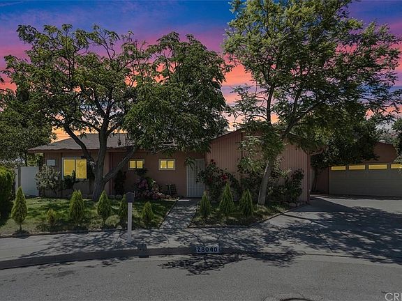 2nd image of 28040 Lacomb Dr