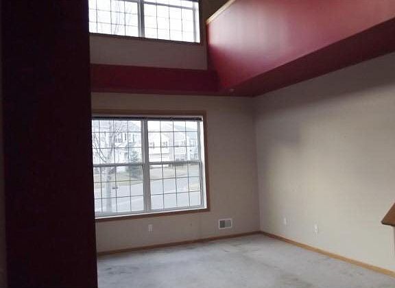 5th image of 1451 111th Drive NE