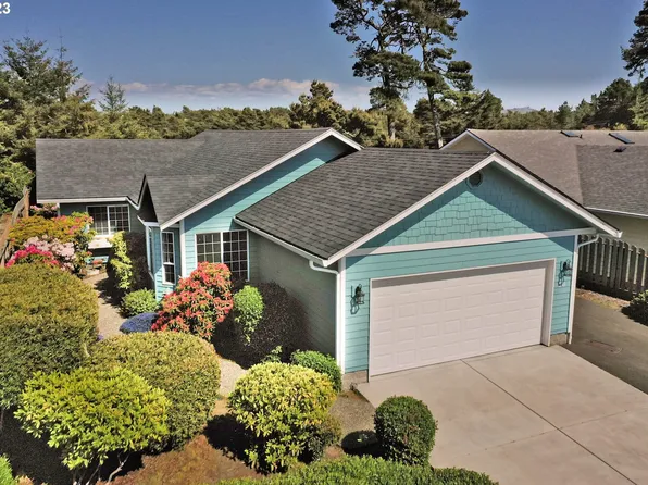 30 Marielle Ln, Florence, OR 97439