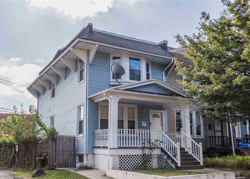1st image of 530 N Grove St