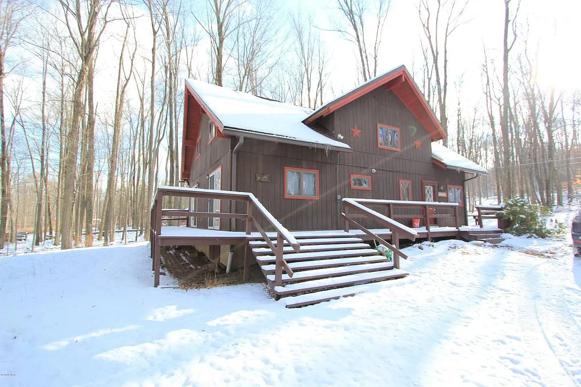 104 Tamarack Ln photo 1