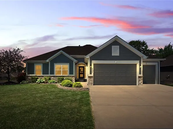 8800 N Saint Clair Ave, Kansas City, MO 64154