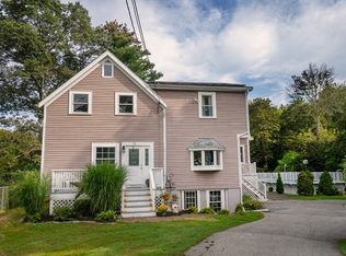 13 Hill St, Amesbury, MA 01913