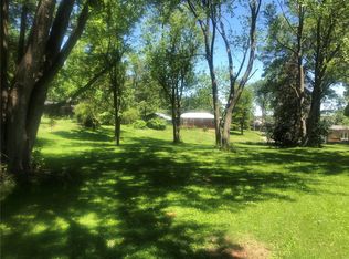 1058 Lemar Dr, Ballwin, MO 63011