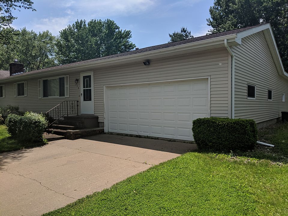 2nd image of 238 Edgeview Dr