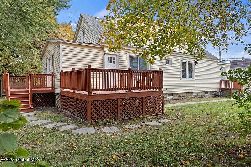 3rd image of 119 Johnston Avenue
