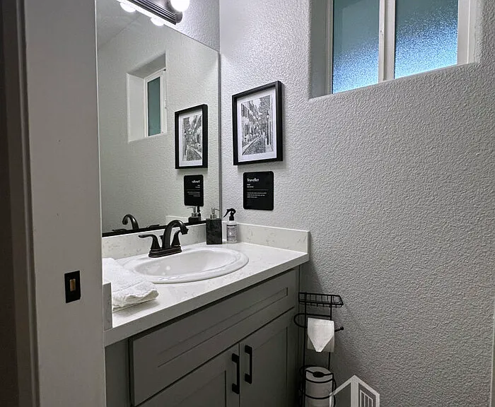 1840 Point View Dr #D — Photo 14