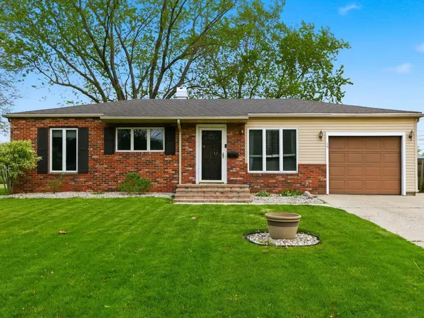 15 Columbian Ave, Bluffton, IN 46714