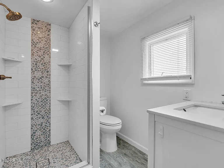 208 Mallard Ln — Photo 30