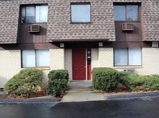 2402 Cherry Hill Dr, Poughkeepsie, NY 12603