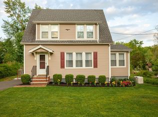 333 Green Village Rd, Chatham Township, NJ 07928