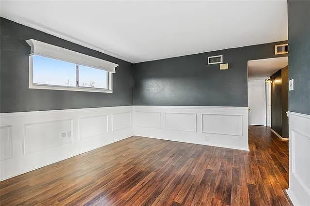 2 bed, 1.0 bath, 804 sqft, $1,150 — Photo 3