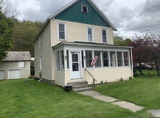 24 Taylor Ave, Berlin, NY 12022
