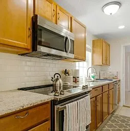 2212 Mindanao Dr — Photo 26