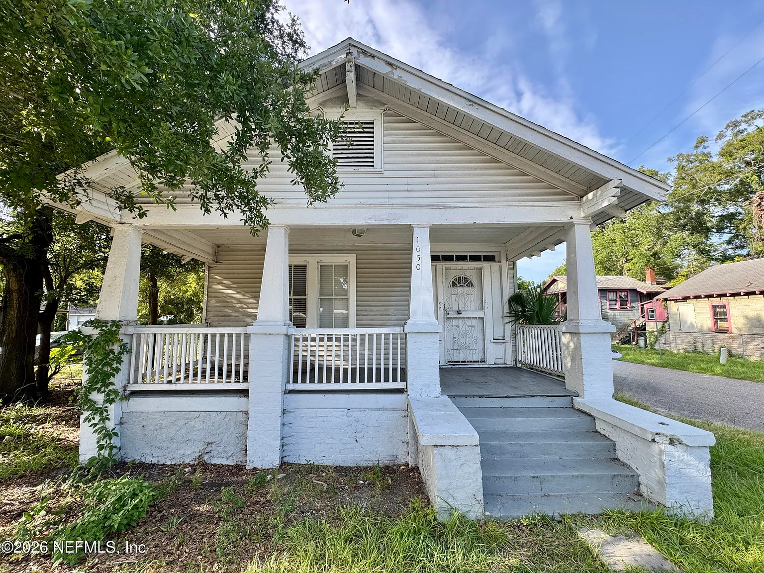 2 bed, 1.5 bath, 1236 sqft, $1,250 — Photo 1