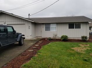 207 Cleveland Ct, Aumsville, OR 97325