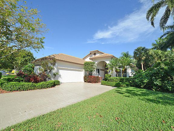 Home For Sale In Broken Sound Country Club