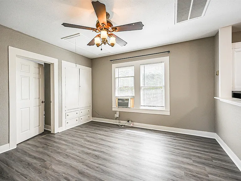 216 Redan St #5 — Photo 8
