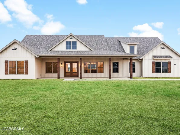 5923 Falcon Crest Ln, Jefferson City, MO 65101