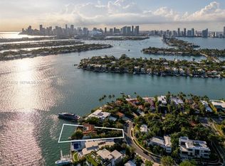 11 E Rivo Alto Dr, Miami Beach, FL 33139