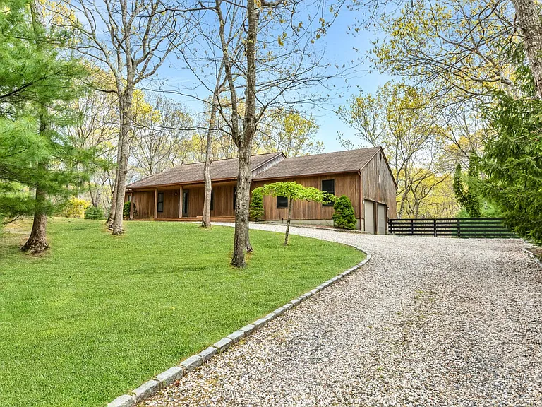 32 W Trail Rd — Photo 46