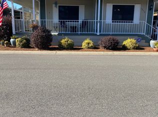 1272 Willow Ct, Grants Pass, OR 97527