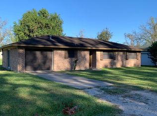 101 Eleanor St, Sweeny, TX 77480