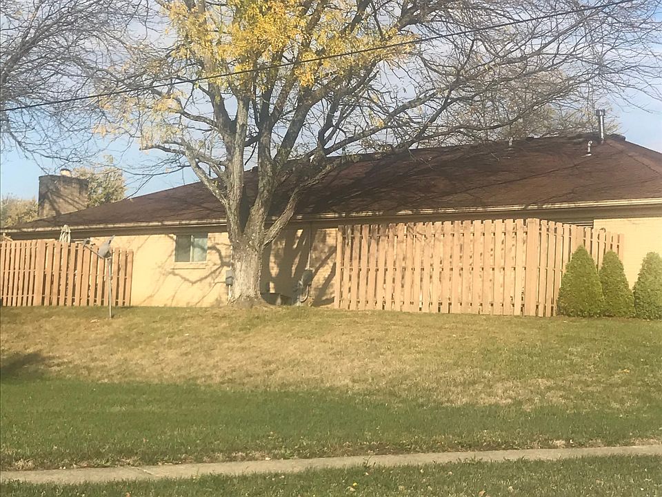 2nd image of 7620 Village Green Dr