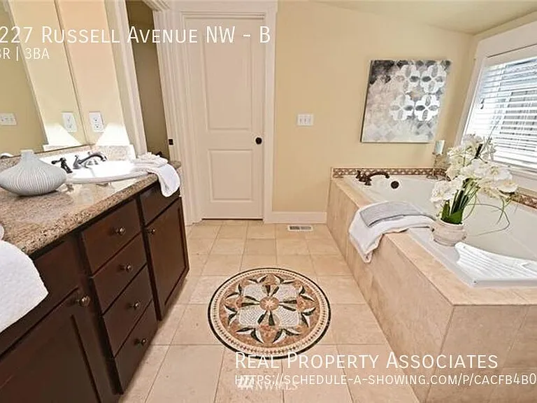 5227 Russell Ave NW #B — Photo 11