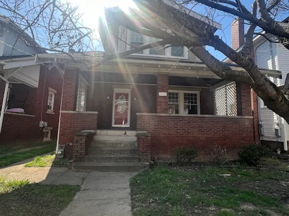 1555 Dixie St, Charleston, WV 25311