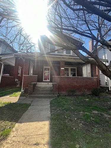 1555 Dixie St Photo 1