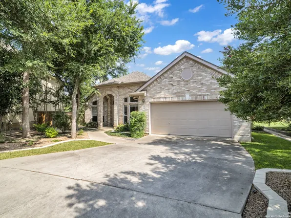 56 SILVERHORN DR, San Antonio, TX 78216