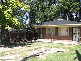 5th image of 308 E Waldorf Ave