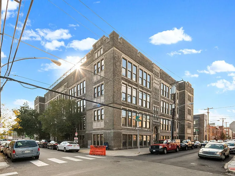 Smith School — Photo 22