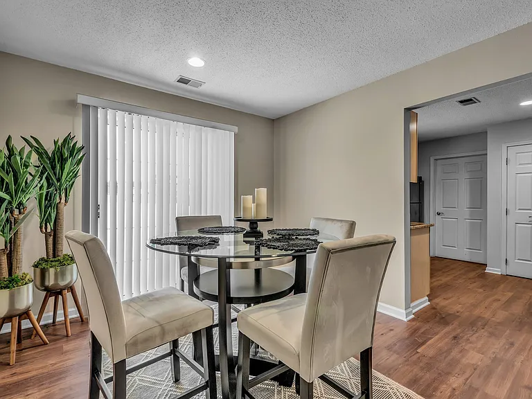 Elegant Formal Dining Room