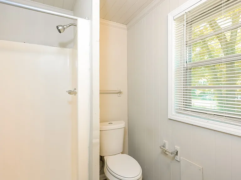 627 Grayson Pkwy — Photo 14