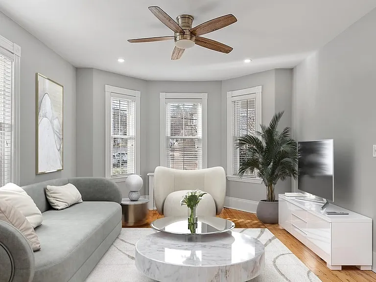 270 Poplar St — Photo 10