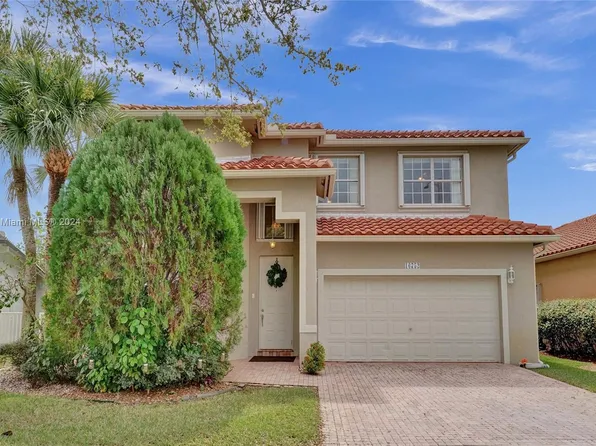 16752 NW 12th Ct, Pembroke Pines, FL 33028