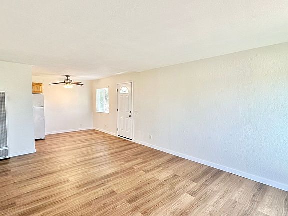 5th image of 868 E Alvarado St E #24