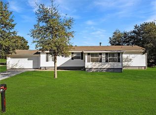 25179 Oakmont Dr, Lake Wales, FL 33898