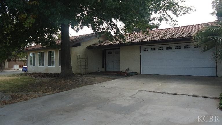 1st image of 2306 N 11th Ave