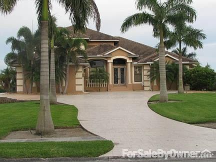 1st image of 6290 River Club Ct